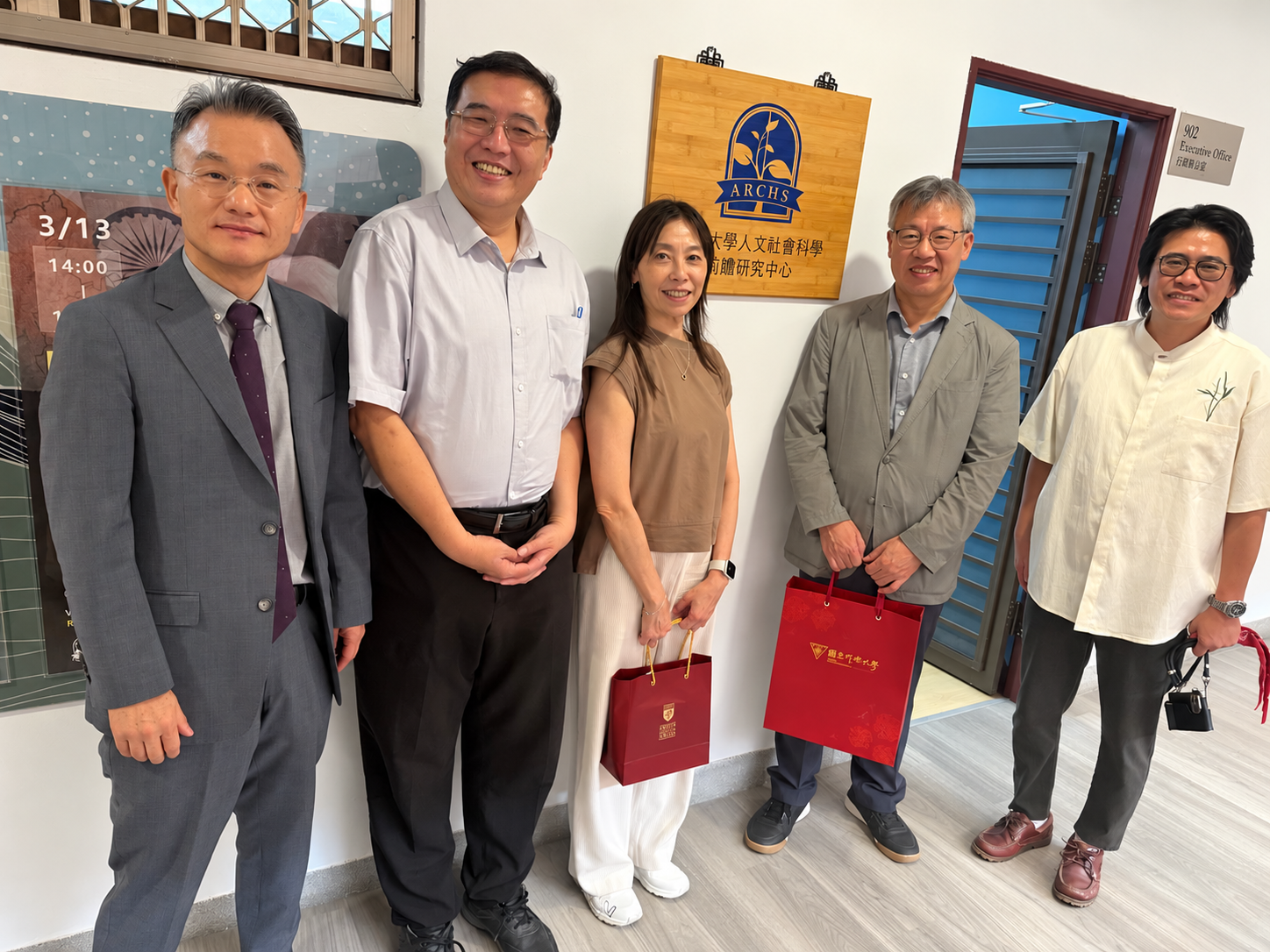2026/10/1 韓國學者來訪